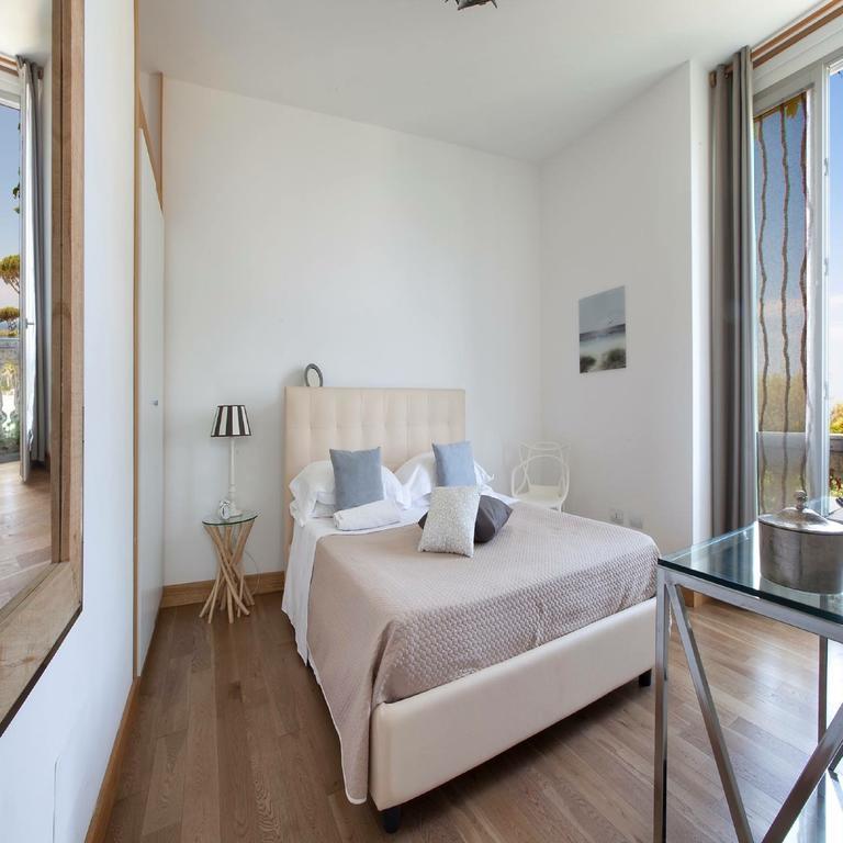 Agora Apartments Sorrento Room photo